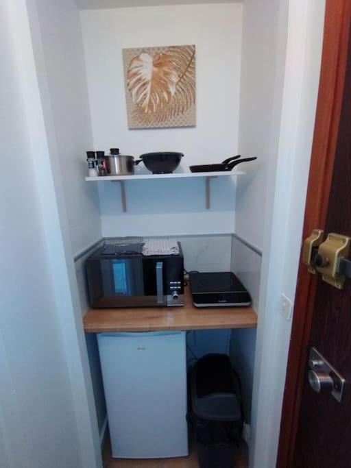 Le Ptit Nid De Louviers Tv/Fibre Apartment Екстериор снимка